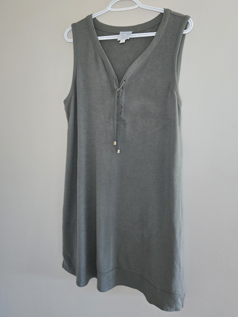 Sunday Olive Green Sleeveless Midi Dress With Front Lace Up Details - NEW - Picture 2 of 6